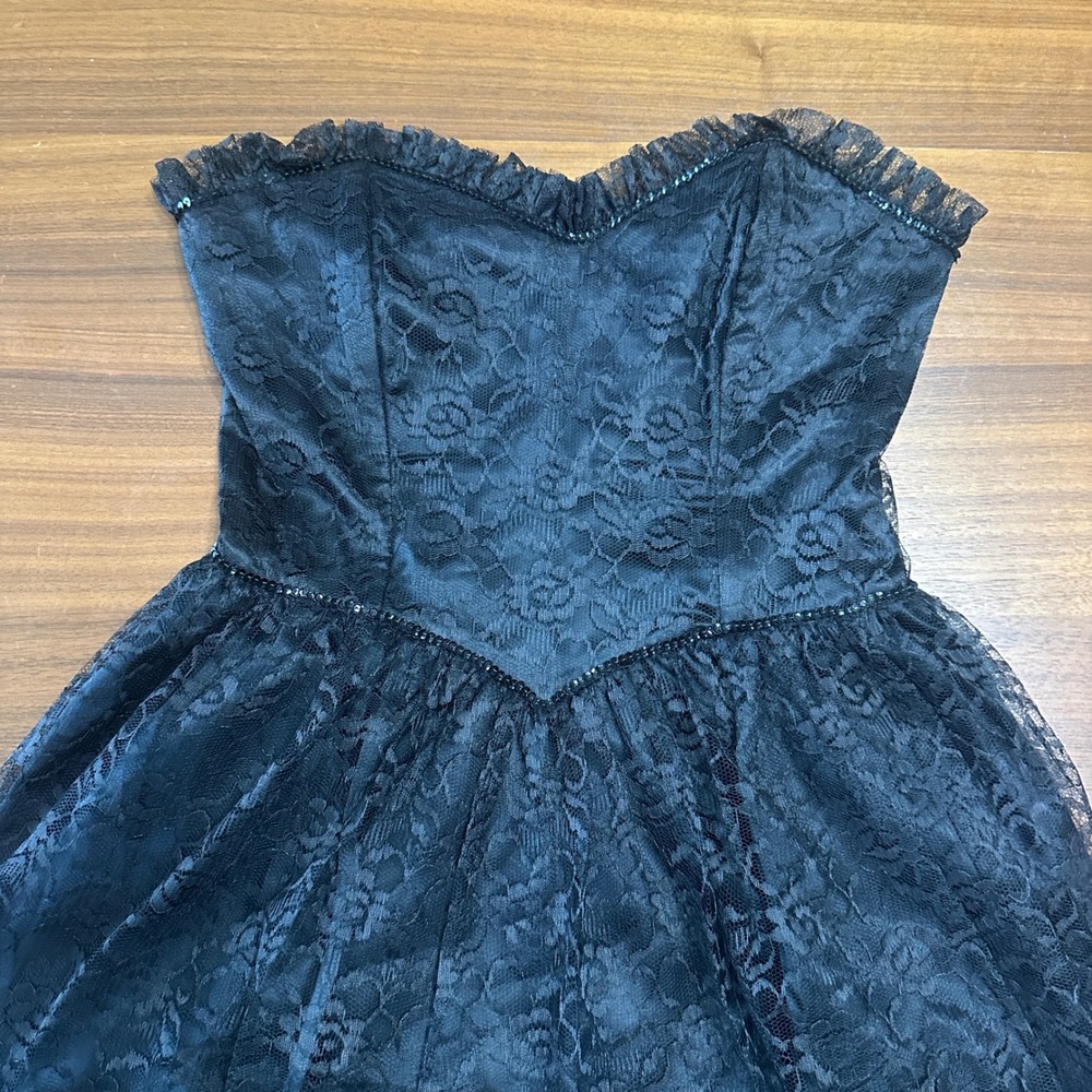 Gunne‎ Sax Y2K VTG Black Lace Gothic Corset Style Strapless Formal Dress Size 9 - Picture 16 of 16